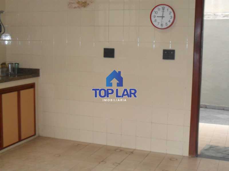Conheça 20 do imóvel - Casa linear, VAZIA, frente, vrda, 03 qtos - sendo 01 ste e 02 com armários, gar. 04 carros, terração e piscina. - HACA30007 - 21 20 - Casa linear, VAZIA, frente, vrda, 03 qtos - sendo 01 ste e 02 com armários, gar. 04 carros, terração e piscina. - HACA30007 - 21