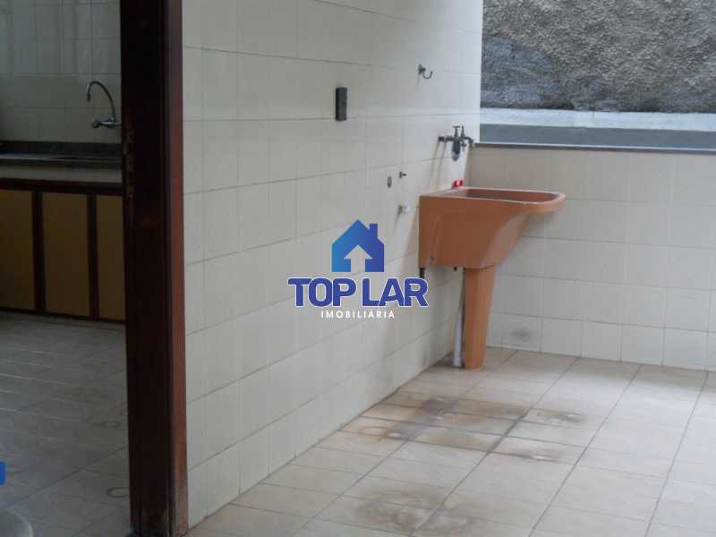 Conheça 21 do imóvel - Casa linear, VAZIA, frente, vrda, 03 qtos - sendo 01 ste e 02 com armários, gar. 04 carros, terração e piscina. - HACA30007 - 22 21 - Casa linear, VAZIA, frente, vrda, 03 qtos - sendo 01 ste e 02 com armários, gar. 04 carros, terração e piscina. - HACA30007 - 22