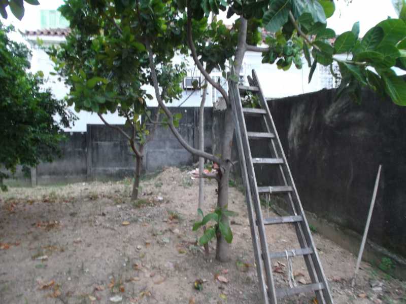 Conheça 12 quintal de fundos. do imóvel - Casa 3 quartos à venda Braz de Pina, Rio de Janeiro - R$ 580.000 - VPCA30058 - 11 12 quintal de fundos. - Casa 3 quartos à venda Braz de Pina, Rio de Janeiro - R$ 580.000 - VPCA30058 - 11