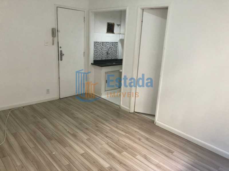 Conheça sala do imóvel - Kitnet/Conjugado 20m² para alugar Copacabana, Rio de Janeiro - R$ 1.000 - ESKI10090 - 1 sala - Kitnet/Conjugado 20m² para alugar Copacabana, Rio de Janeiro - R$ 1.000 - ESKI10090 - 1