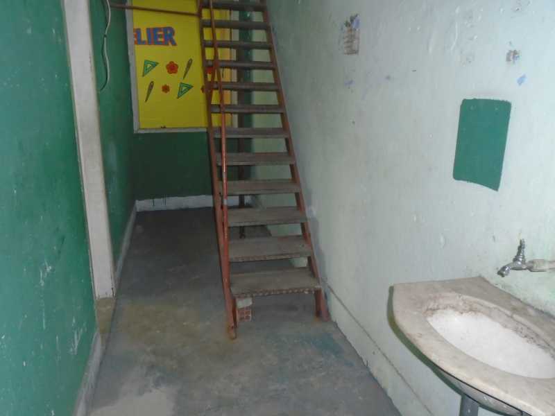 Conheça Acesso ao terraço do imóvel - Barro Vermelho - Rua Dr. Getulio Vargas, 15 - Sala 102 - R 1.500,00 - CEAP20023 - 22 Acesso ao terraço - Barro Vermelho - Rua Dr. Getulio Vargas, 15 - Sala 102 - R 1.500,00 - CEAP20023 - 22