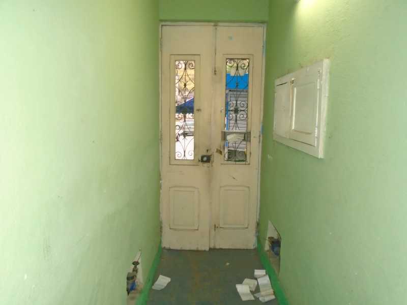 Conheça Entrada do imóvel - Barro Vermelho - Rua Dr. Getulio Vargas, 15 - Sala 102 - R 1.500,00 - CEAP20023 - 4 Entrada - Barro Vermelho - Rua Dr. Getulio Vargas, 15 - Sala 102 - R 1.500,00 - CEAP20023 - 4