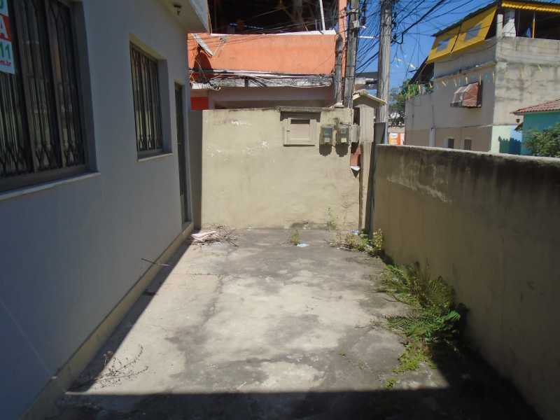 Conheça Quintal do imóvel - Porto Velho - Travessa Lafaiete, 58 - frente - R$ 600,00 - CECA20023 - 3 Quintal - Porto Velho - Travessa Lafaiete, 58 - frente - R$ 600,00 - CECA20023 - 3