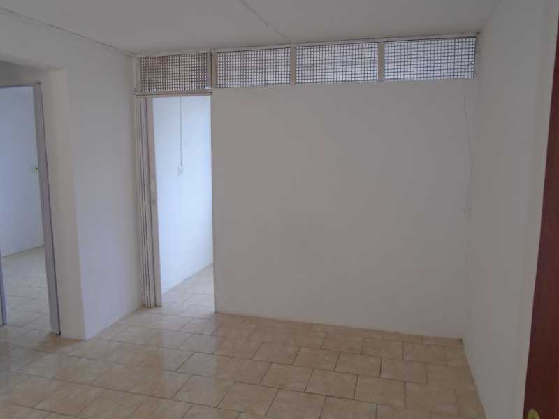 Conheça Sala do imóvel - Mutondo - Rua Prof. Adélia Martins, 189 apt 204 - R 700,00 - CEAP20042 - 6 Sala - Mutondo - Rua Prof. Adélia Martins, 189 apt 204 - R 700,00 - CEAP20042 - 6
