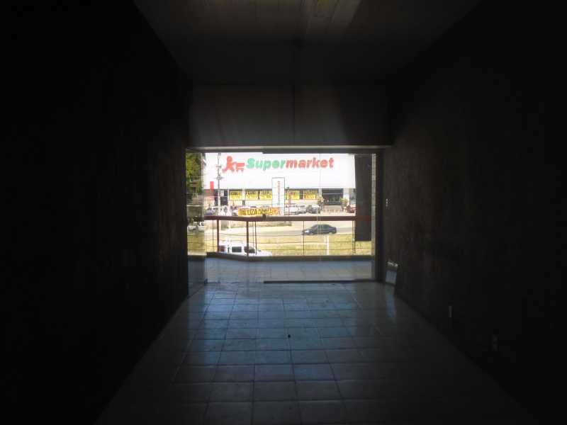 Conheça Salão do imóvel - Arsenal- Av. Dr. Eugênio Borges, 853 loja 311- R800,00 - CELJ00016 - 6 Salão - Arsenal- Av. Dr. Eugênio Borges, 853 loja 311- R800,00 - CELJ00016 - 6