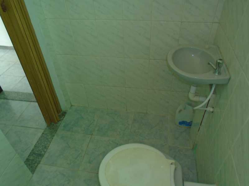 Conheça Banheiro 3 do imóvel - Boaçu - Rua Imboaçu, 181 - Apt 203 - R$ 400,00 - CEKI10001 - 12 Banheiro 3 - Boaçu - Rua Imboaçu, 181 - Apt 203 - R$ 400,00 - CEKI10001 - 12