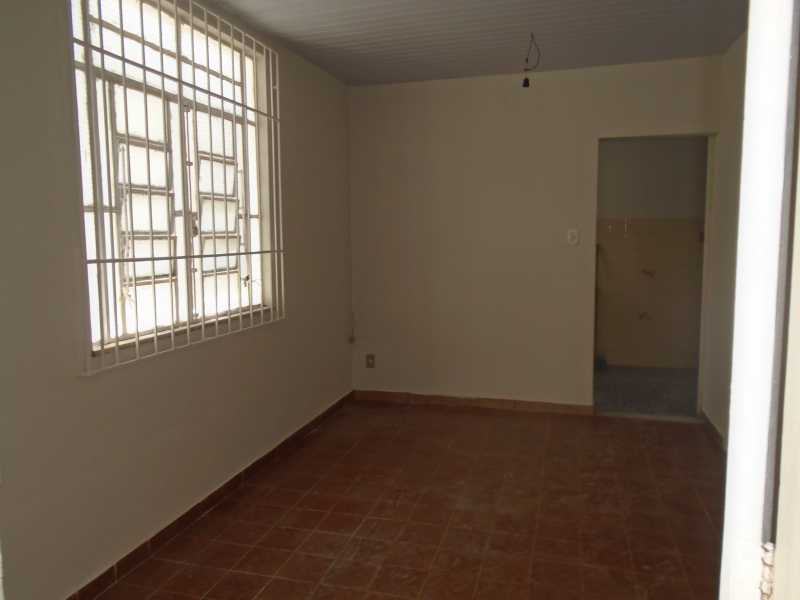 Conheça Sala do imóvel - Trindade - Rua Justo Brito Sanches, n 37 - R 930,00 - CECA20042 - 9 Sala - Trindade - Rua Justo Brito Sanches, n 37 - R 930,00 - CECA20042 - 9