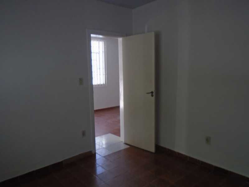 Conheça Quarto I do imóvel - Trindade - Rua Justo Brito Sanches, n 37 - R 930,00 - CECA20042 - 12 Quarto I - Trindade - Rua Justo Brito Sanches, n 37 - R 930,00 - CECA20042 - 12