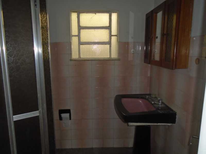 Conheça Banheiro do imóvel - Trindade - Rua Justo Brito Sanches, n 37 - R 930,00 - CECA20042 - 17 Banheiro - Trindade - Rua Justo Brito Sanches, n 37 - R 930,00 - CECA20042 - 17