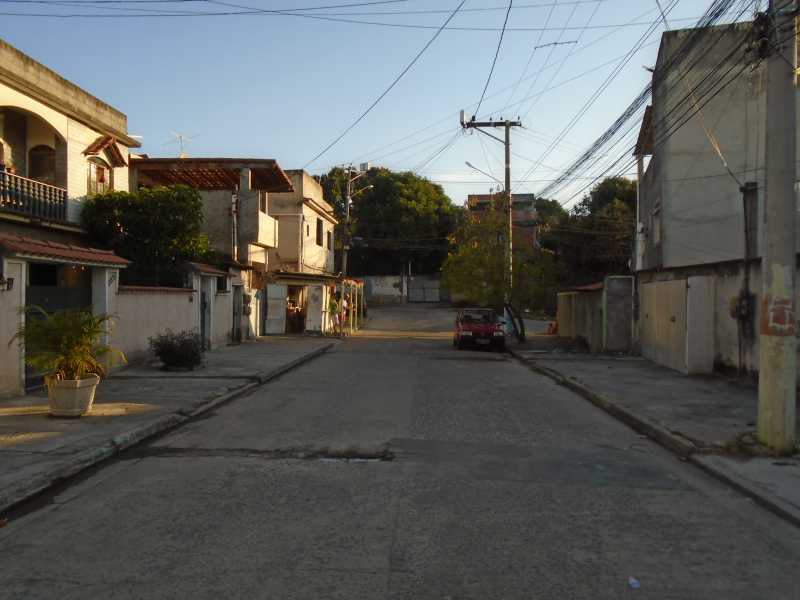 Conheça RUA DE ACESSO - FOTO 01 do imóvel - GRADIM - RUA ALBERTINA TORRES, 48 APT 101 - R 900,00 (VISITAÇÃO SOMENTE AGENDANDO) - CEAP20056 - 3 RUA DE ACESSO - FOTO 01 - GRADIM - RUA ALBERTINA TORRES, 48 APT 101 - R 900,00 (VISITAÇÃO SOMENTE AGENDANDO) - CEAP20056 - 3