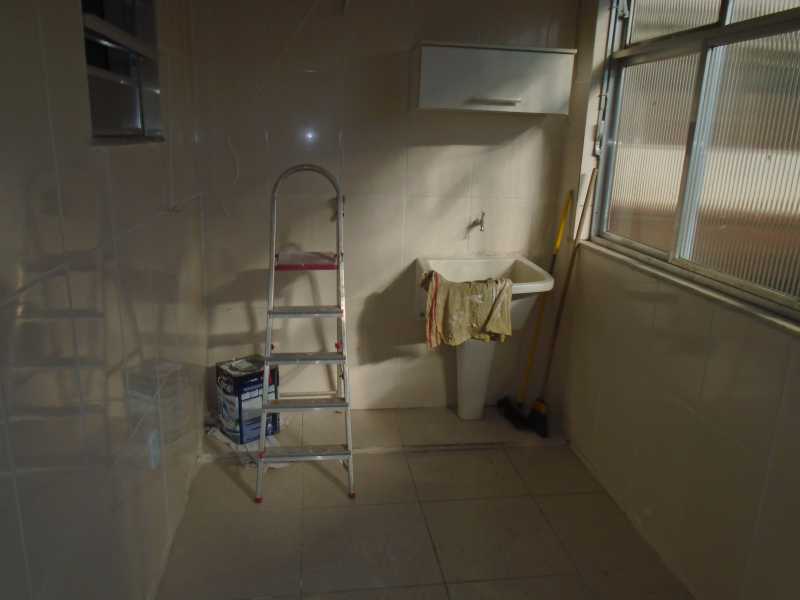 Conheça ÁREA DE SERVIÇO do imóvel - GRADIM - RUA ALBERTINA TORRES, 48 APT 101 - R 900,00 (VISITAÇÃO SOMENTE AGENDANDO) - CEAP20056 - 30 ÁREA DE SERVIÇO - GRADIM - RUA ALBERTINA TORRES, 48 APT 101 - R 900,00 (VISITAÇÃO SOMENTE AGENDANDO) - CEAP20056 - 30