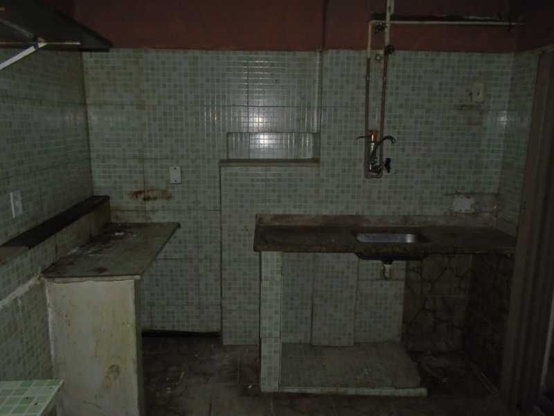 Conheça COZINHA - FOTO 02 do imóvel - BARRO VERMELHO - RUA DR. PIO BORGES, 3136 R 1.200,00 - CESL00020 - 14 COZINHA - FOTO 02 - BARRO VERMELHO - RUA DR. PIO BORGES, 3136 R 1.200,00 - CESL00020 - 14