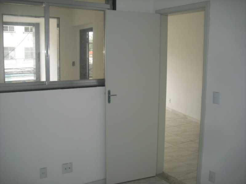 Conheça Quarto do imóvel - Barro Vermelho - Rua Dr. Pio Borges, 3136 Apt 202 - R$ 800,00 - CECA10025 - 8 Quarto - Barro Vermelho - Rua Dr. Pio Borges, 3136 Apt 202 - R$ 800,00 - CECA10025 - 8