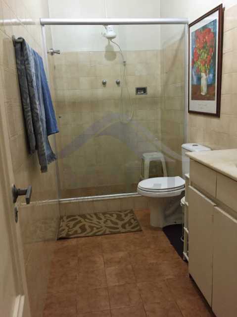 Conheça Banheiro 1 do imóvel - Alugo apartamento em Copacabana. - WCAP10118 - 9 Banheiro 1 - Alugo apartamento em Copacabana. - WCAP10118 - 9