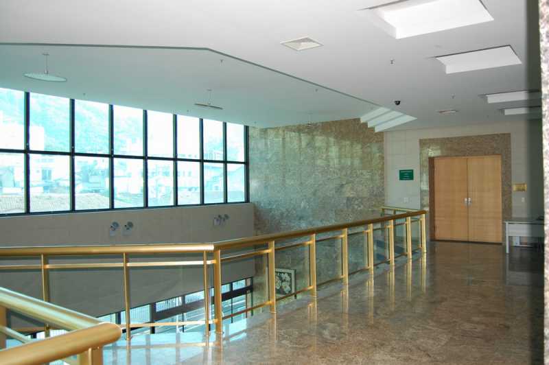 Conheça foto-9 do imóvel - Vendo Prédio Comercial Luxo - WCPR00004 - 10 foto-9 - Vendo Prédio Comercial Luxo - WCPR00004 - 10