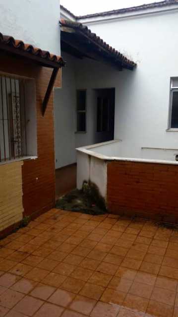 Conheça Área Externa Cima 1 do imóvel - VENDO CASA TIJUCA, METRÔ SAENS PENA, 2 QUARTOS - WCCA20003 - 23 Área Externa Cima 1 - VENDO CASA TIJUCA, METRÔ SAENS PENA, 2 QUARTOS - WCCA20003 - 23