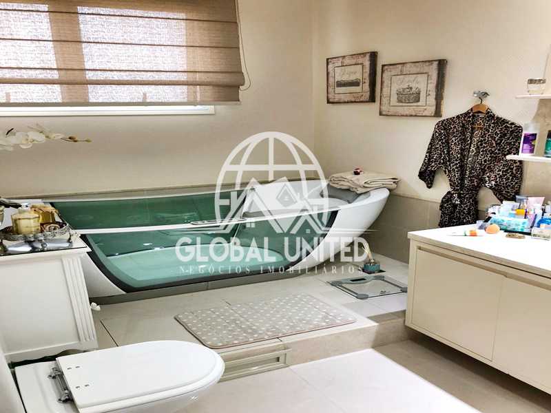 Conheça 23 Hidro Suite Master. do imóvel - Apartamento Rio de Janeiro, Barra da Tijuca, RJ Para Venda e Aluguel, 4 Quartos, 435m² - REAP40019 - 25 23 Hidro Suite Master. - Apartamento Rio de Janeiro, Barra da Tijuca, RJ Para Venda e Aluguel, 4 Quartos, 435m² - REAP40019 - 25