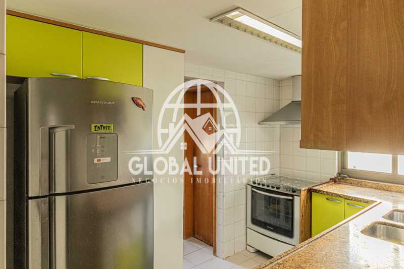 Conheça Cozinha vista 2 , Mundo novo, do imóvel - VENDA BARRA DA TIJUCA MUNDO NOVO 3QTS 1ST ANDAR ALTO VISTÃO ARMÁRIOS 2VGS - REAP30091 - 19 Cozinha vista 2 , Mundo novo, - VENDA BARRA DA TIJUCA MUNDO NOVO 3QTS 1ST ANDAR ALTO VISTÃO ARMÁRIOS 2VGS - REAP30091 - 19