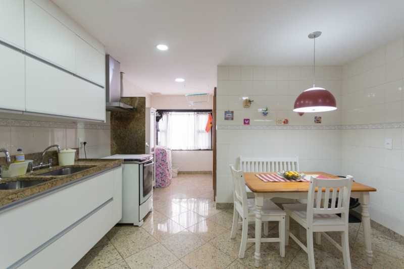 8_Cozinha e Área de serviço  - Apartamento 3 suites com 132 m² no Recreio, Desembargador Paulo Alonso - REAP30114 - 25