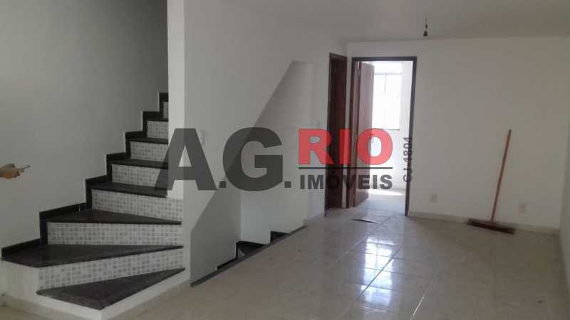 Conheça sala do imóvel - Casa 2 quartos à venda Rio de Janeiro,RJ - R$ 240.000 - AGT72285 - 1 sala - Casa 2 quartos à venda Rio de Janeiro,RJ - R$ 240.000 - AGT72285 - 1