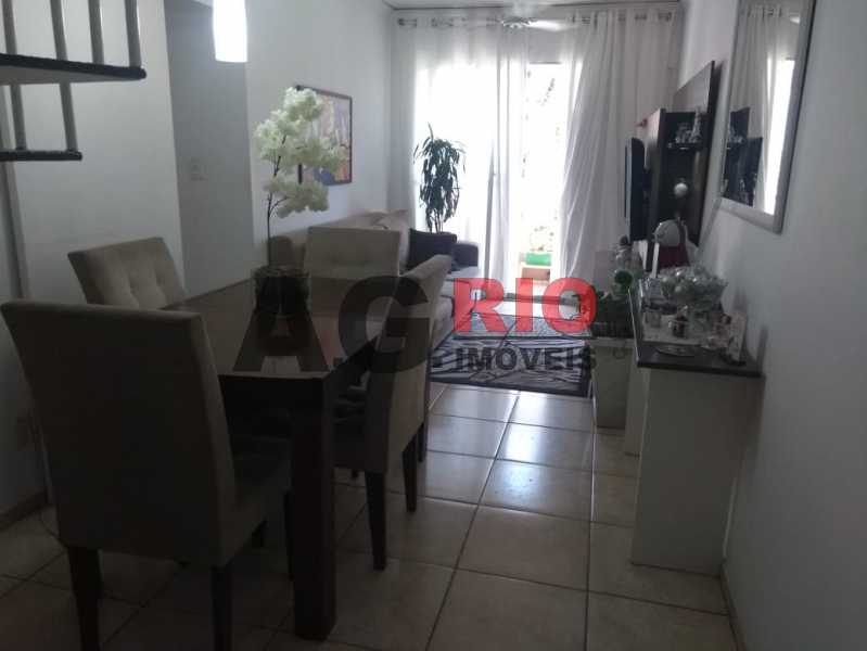 Conheça WhatsApp Image 2019-01-03 at 1 do imóvel - Cobertura 3 quartos à venda Rio de Janeiro,RJ - R$ 350.000 - AGV60791 - 24 WhatsApp Image 2019-01-03 at 1 - Cobertura 3 quartos à venda Rio de Janeiro,RJ - R$ 350.000 - AGV60791 - 24