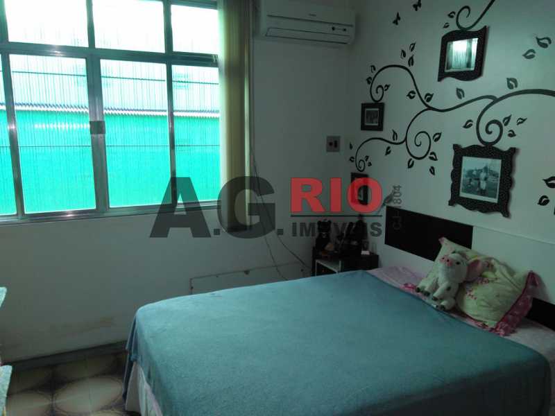 Conheça WhatsApp Image 2018-05-01 at 1 do imóvel - Casa À Venda - Rio de Janeiro - RJ - Vila Valqueire - AGV73362 - 22 WhatsApp Image 2018-05-01 at 1 - Casa À Venda - Rio de Janeiro - RJ - Vila Valqueire - AGV73362 - 22