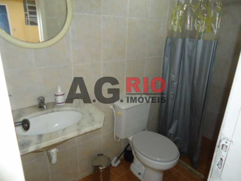 Conheça Foto97_Fundos do imóvel - Casa 3 quartos à venda Rio de Janeiro,RJ Bangu - R$ 1.200.000 - AGV73383 - 18 Foto97_Fundos - Casa 3 quartos à venda Rio de Janeiro,RJ Bangu - R$ 1.200.000 - AGV73383 - 18