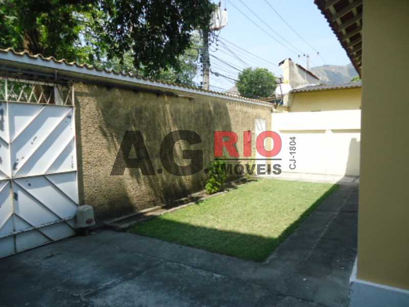 Conheça Foto13_Frente do imóvel - Casa 3 quartos à venda Rio de Janeiro,RJ Bangu - R$ 1.200.000 - AGV73383 - 4 Foto13_Frente - Casa 3 quartos à venda Rio de Janeiro,RJ Bangu - R$ 1.200.000 - AGV73383 - 4