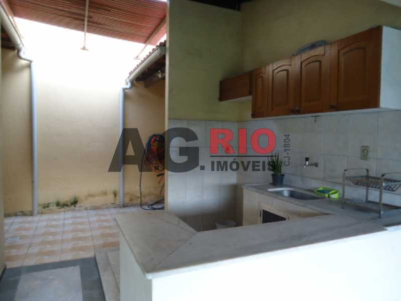 Conheça Foto95_Fundos do imóvel - Casa 3 quartos à venda Rio de Janeiro,RJ Bangu - R$ 1.200.000 - AGV73383 - 25 Foto95_Fundos - Casa 3 quartos à venda Rio de Janeiro,RJ Bangu - R$ 1.200.000 - AGV73383 - 25