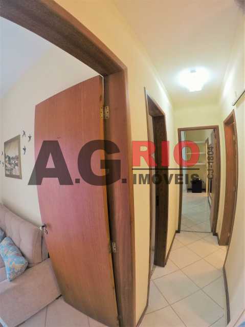 Conheça CORREDOR INTERNO 2O. PISO do imóvel - Casa em Condomínio 3 quartos à venda Rio de Janeiro,RJ - R$ 529.000 - FRCN30007 - 14 CORREDOR INTERNO 2O. PISO - Casa em Condomínio 3 quartos à venda Rio de Janeiro,RJ - R$ 529.000 - FRCN30007 - 14