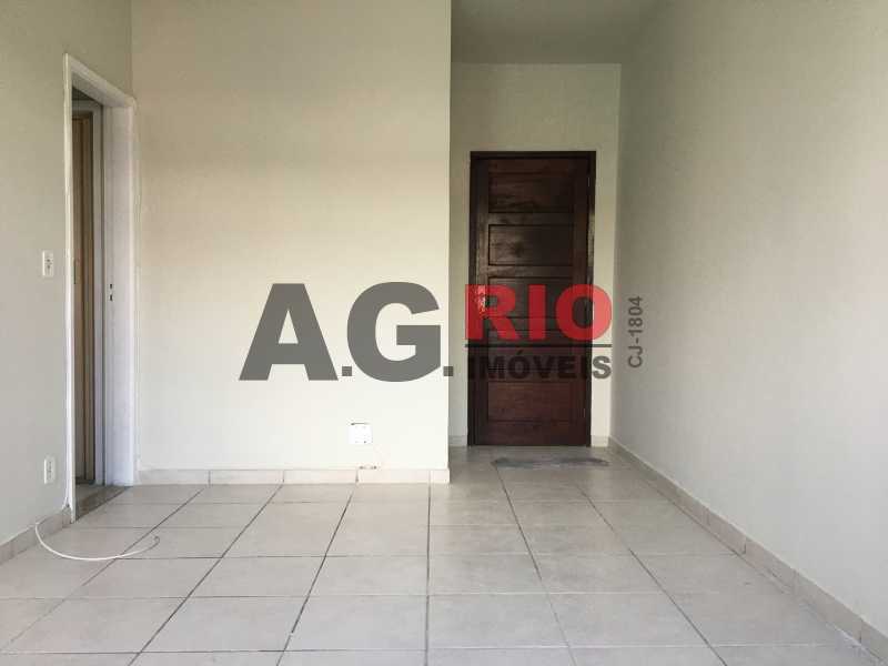 Conheça 3 do imóvel - Apartamento 3 quartos para alugar Rio de Janeiro,RJ - R$ 1.300 - VV3490 - 4 3 - Apartamento 3 quartos para alugar Rio de Janeiro,RJ - R$ 1.300 - VV3490 - 4