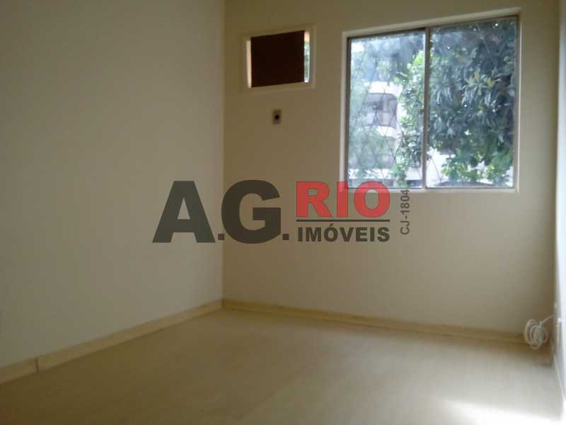 Conheça 1o quarto do imóvel - Apartamento em condomínio À Venda - Condomínio Ouro Preto III - Rio de Janeiro - RJ - Freguesia (Jacarepaguá) - FRAP20001 - 9 1o quarto - Apartamento em condomínio À Venda - Condomínio Ouro Preto III - Rio de Janeiro - RJ - Freguesia (Jacarepaguá) - FRAP20001 - 9
