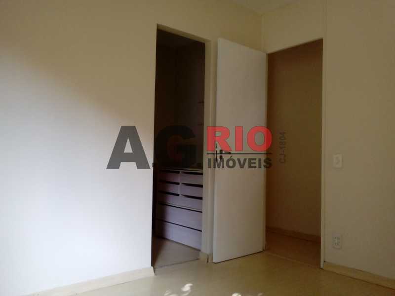 Conheça 2o quarto do imóvel - Apartamento em condomínio À Venda - Condomínio Ouro Preto III - Rio de Janeiro - RJ - Freguesia (Jacarepaguá) - FRAP20001 - 11 2o quarto - Apartamento em condomínio À Venda - Condomínio Ouro Preto III - Rio de Janeiro - RJ - Freguesia (Jacarepaguá) - FRAP20001 - 11