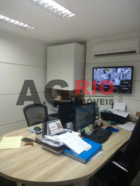 Conheça WhatsApp Image 2018-05-07 at 1 do imóvel - Sala Comercial 33m² à venda Rio de Janeiro,RJ - R$ 290.000 - VVSL00002 - 9 WhatsApp Image 2018-05-07 at 1 - Sala Comercial 33m² à venda Rio de Janeiro,RJ - R$ 290.000 - VVSL00002 - 9