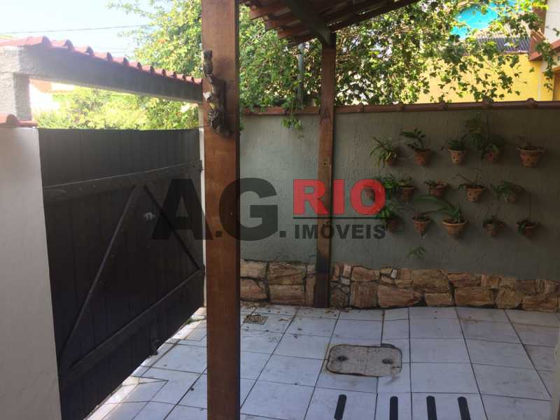 Conheça WhatsApp Image 2018-05-05 at 1 do imóvel - Casa em Condomínio 3 quartos à venda Rio de Janeiro,RJ - R$ 580.000 - VVCN30028 - 3 WhatsApp Image 2018-05-05 at 1 - Casa em Condomínio 3 quartos à venda Rio de Janeiro,RJ - R$ 580.000 - VVCN30028 - 3