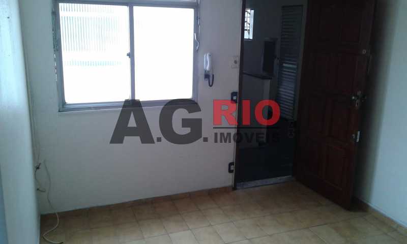 Conheça WhatsApp Image 2018-08-21 at 1 do imóvel - Apartamento 2 quartos para alugar Rio de Janeiro,RJ - R$ 800 - TQAP20146 - 4 WhatsApp Image 2018-08-21 at 1 - Apartamento 2 quartos para alugar Rio de Janeiro,RJ - R$ 800 - TQAP20146 - 4