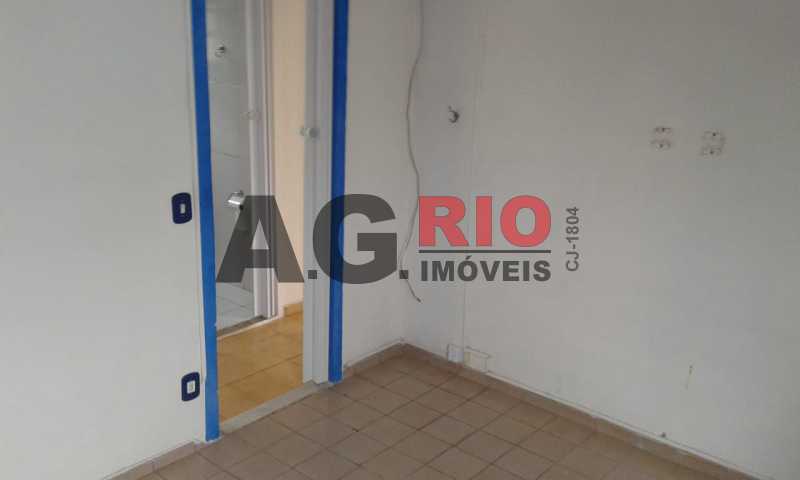Conheça WhatsApp Image 2018-08-21 at 1 do imóvel - Apartamento 2 quartos para alugar Rio de Janeiro,RJ - R$ 800 - TQAP20146 - 9 WhatsApp Image 2018-08-21 at 1 - Apartamento 2 quartos para alugar Rio de Janeiro,RJ - R$ 800 - TQAP20146 - 9