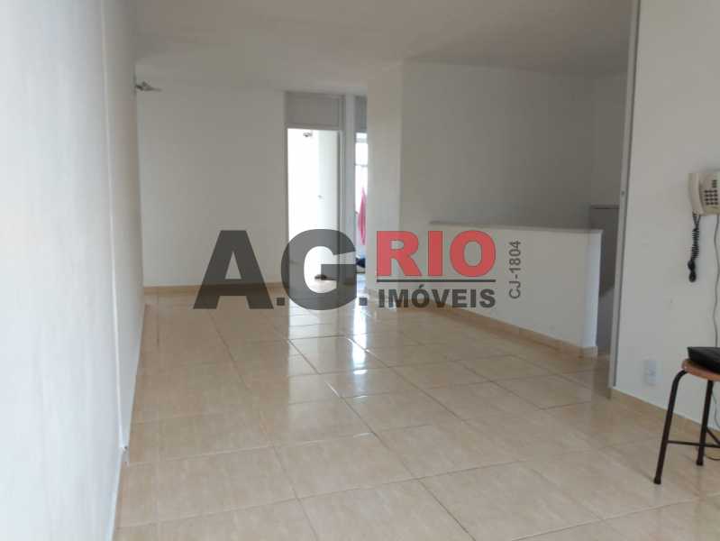 Conheça WhatsApp Image 2018-12-03 at 3 do imóvel - Apartamento 3 quartos para alugar Rio de Janeiro,RJ - R$ 1.000 - TQAP30041 - 1 WhatsApp Image 2018-12-03 at 3 - Apartamento 3 quartos para alugar Rio de Janeiro,RJ - R$ 1.000 - TQAP30041 - 1