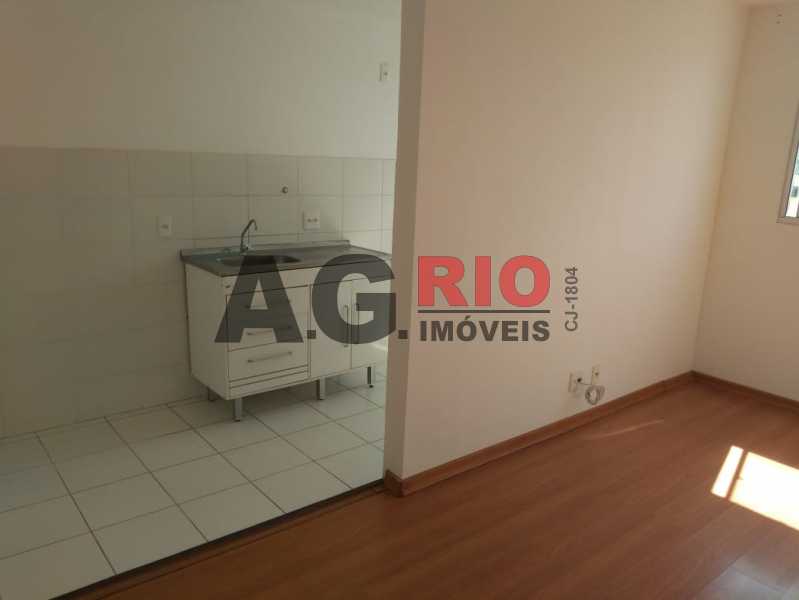 Conheça WhatsApp Image 2019-02-01 at 1 do imóvel - Apartamento 2 quartos para alugar Rio de Janeiro,RJ - R$ 950 - TQAP20257 - 11 WhatsApp Image 2019-02-01 at 1 - Apartamento 2 quartos para alugar Rio de Janeiro,RJ - R$ 950 - TQAP20257 - 11