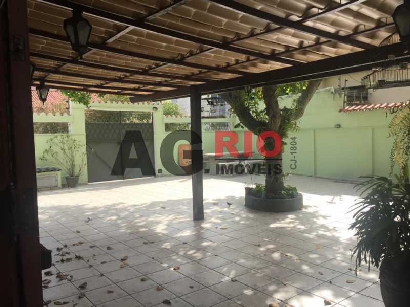 Conheça WhatsApp Image 2019-02-15 at 0 do imóvel - Casa À Venda - Rio de Janeiro - RJ - Campinho - VVCA30043 - 6 WhatsApp Image 2019-02-15 at 0 - Casa À Venda - Rio de Janeiro - RJ - Campinho - VVCA30043 - 6