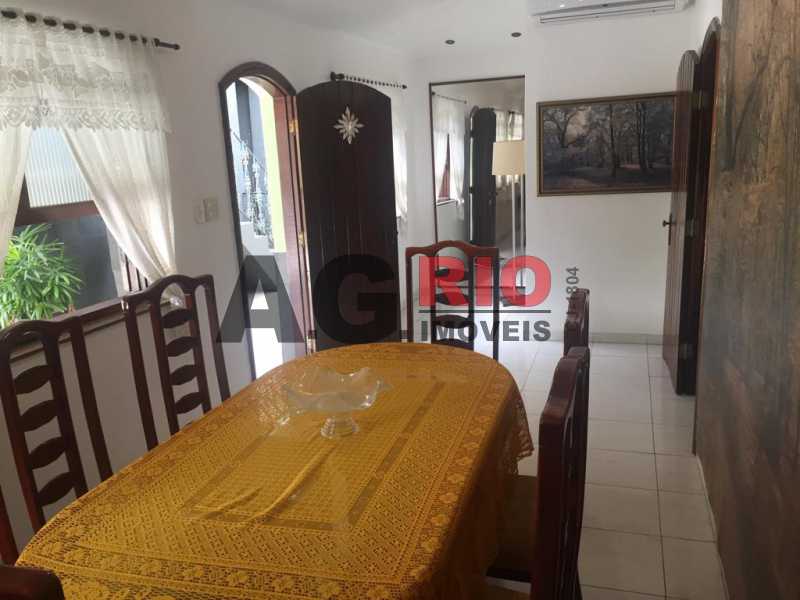Conheça WhatsApp Image 2019-02-15 at 0 do imóvel - Casa À Venda - Rio de Janeiro - RJ - Campinho - VVCA30043 - 12 WhatsApp Image 2019-02-15 at 0 - Casa À Venda - Rio de Janeiro - RJ - Campinho - VVCA30043 - 12