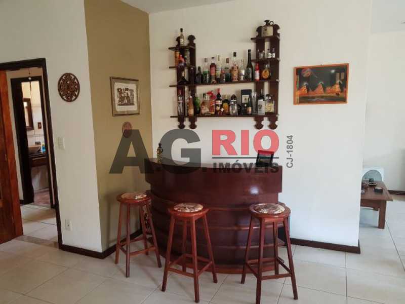 Conheça WhatsApp Image 2019-04-05 at 0 do imóvel - Casa 6 quartos à venda Rio de Janeiro,RJ - R$ 1.150.000 - TQCA60001 - 6 WhatsApp Image 2019-04-05 at 0 - Casa 6 quartos à venda Rio de Janeiro,RJ - R$ 1.150.000 - TQCA60001 - 6