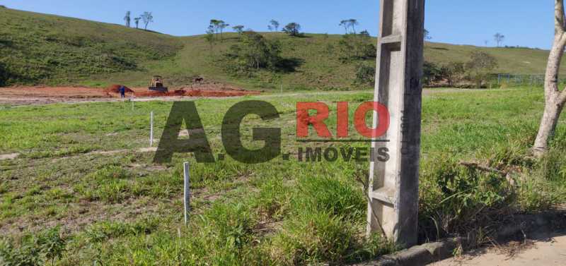 Conheça WhatsApp Image 2019-10-03 at 1 do imóvel - Terreno 1320m² à venda Macaé,RJ - R$ 1.800.000 - VVMF00004 - 3 WhatsApp Image 2019-10-03 at 1 - Terreno 1320m² à venda Macaé,RJ - R$ 1.800.000 - VVMF00004 - 3