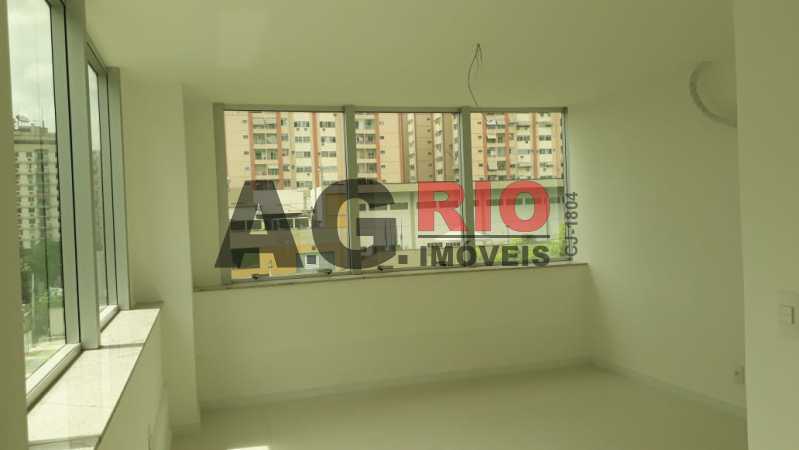 Conheça WhatsApp Image 2019-11-29 at 1 do imóvel - Sala Comercial Rio de Janeiro, Pechincha, RJ Para Alugar, 25m² - FRSL00018 - 6 WhatsApp Image 2019-11-29 at 1 - Sala Comercial Rio de Janeiro, Pechincha, RJ Para Alugar, 25m² - FRSL00018 - 6