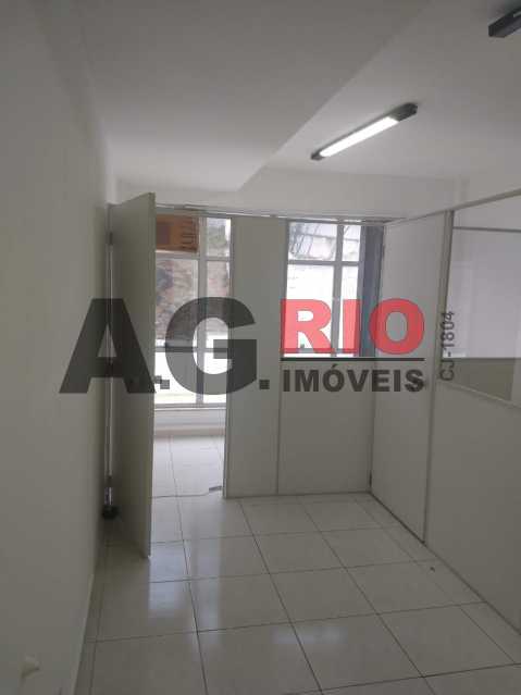 Conheça 1 do imóvel - Sala Comercial Rio de Janeiro, Pechincha, RJ Para Alugar, 37m² - TQSL00024 - 1 1 - Sala Comercial Rio de Janeiro, Pechincha, RJ Para Alugar, 37m² - TQSL00024 - 1