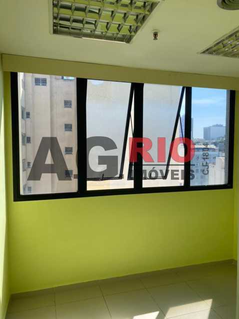 Conheça WhatsApp Image 2021-04-30 at 1 do imóvel - Sala Comercial 28m² para alugar Rio de Janeiro,RJ - R$ 500 - FRSL00021 - 14 WhatsApp Image 2021-04-30 at 1 - Sala Comercial 28m² para alugar Rio de Janeiro,RJ - R$ 500 - FRSL00021 - 14