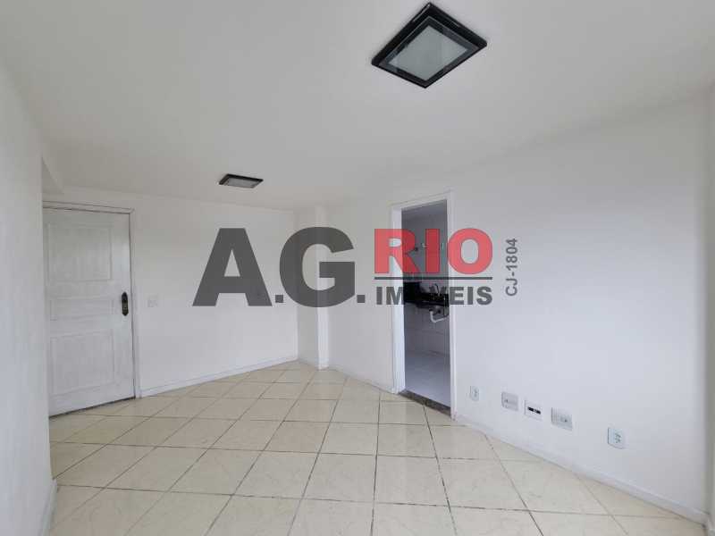 3. - Apartamento 2 quartos para alugar Rio de Janeiro,RJ - R$ 950 - VVAP21140 - 4
