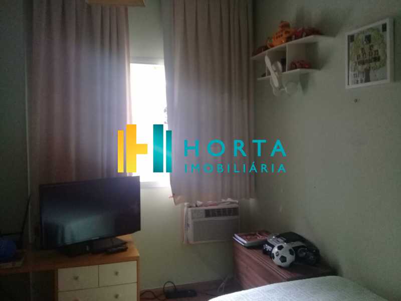 Conheça c8af7407-a4cb-458f-b17e-f82788 do imóvel - Excelente apartamento de três quartos, sendo uma suíte, amplo salão dividido em dois ambientes, varanda, cozinha, dependência completa, com duas vagas de garagem. Fundos, silencioso, reformado, chão de tábua corrida, excelente localização no Humaitá. - CPAP31708 - 12 c8af7407-a4cb-458f-b17e-f82788 - Excelente apartamento de três quartos, sendo uma suíte, amplo salão dividido em dois ambientes, varanda, cozinha, dependência completa, com duas vagas de garagem. Fundos, silencioso, reformado, chão de tábua corrida, excelente localização no Humaitá. - CPAP31708 - 12