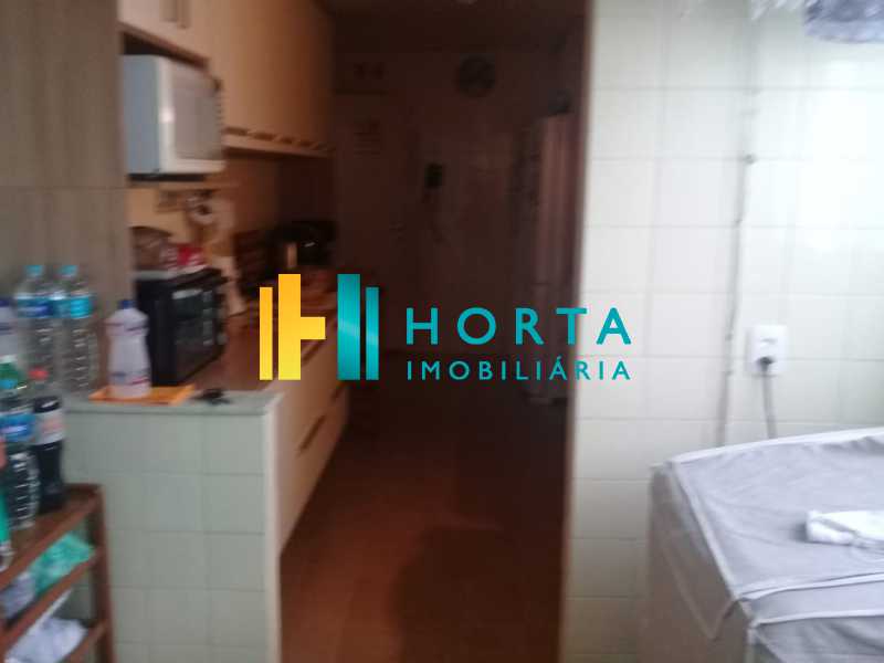 Conheça fda8351d-4adc-43ee-84aa-46a73f do imóvel - Excelente apartamento de três quartos, sendo uma suíte, amplo salão dividido em dois ambientes, varanda, cozinha, dependência completa, com duas vagas de garagem. Fundos, silencioso, reformado, chão de tábua corrida, excelente localização no Humaitá. - CPAP31708 - 16 fda8351d-4adc-43ee-84aa-46a73f - Excelente apartamento de três quartos, sendo uma suíte, amplo salão dividido em dois ambientes, varanda, cozinha, dependência completa, com duas vagas de garagem. Fundos, silencioso, reformado, chão de tábua corrida, excelente localização no Humaitá. - CPAP31708 - 16