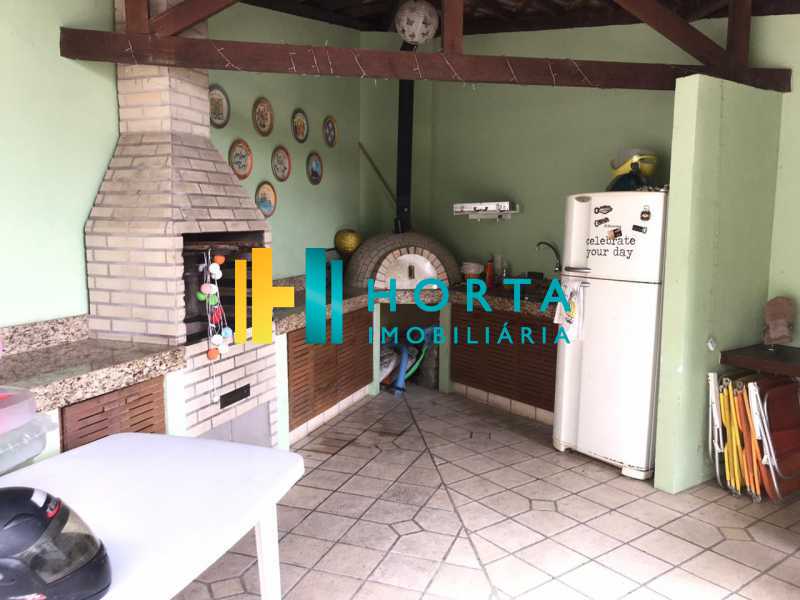 Conheça churrasqueira do imóvel - Lindo chalé duplex de três quartos, com vista da Lagoa! - CPCA30001 - 31 churrasqueira - Lindo chalé duplex de três quartos, com vista da Lagoa! - CPCA30001 - 31